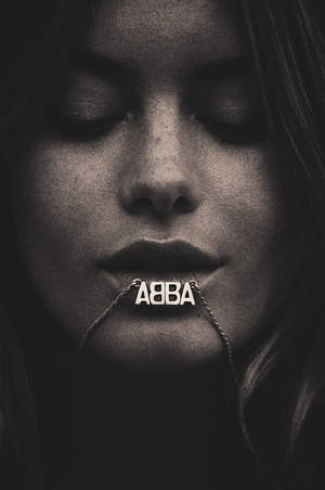 Abba Necklace Wallpaper