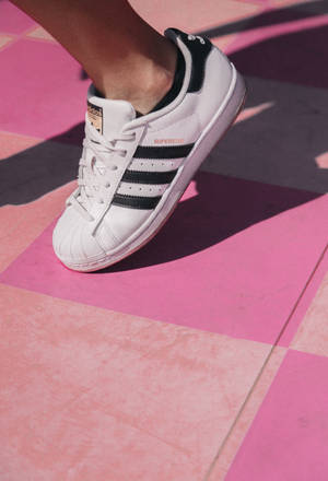 Adidas Superstar Pretty Pink Wallpaper