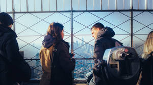 Adorable Couple At Empire State Building Wallpaper
