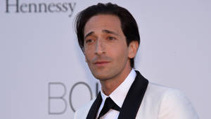 Adrien Brody In A Stunning White Suit. Wallpaper