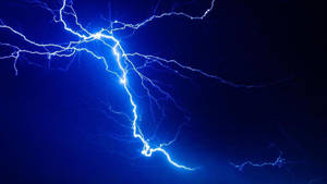 Aesthetic Blue Raging Lightning Desktop Wallpaper