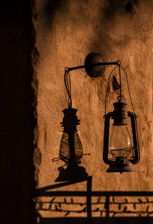 Aesthetic Light Brown Vintage Gas Lamp Wallpaper