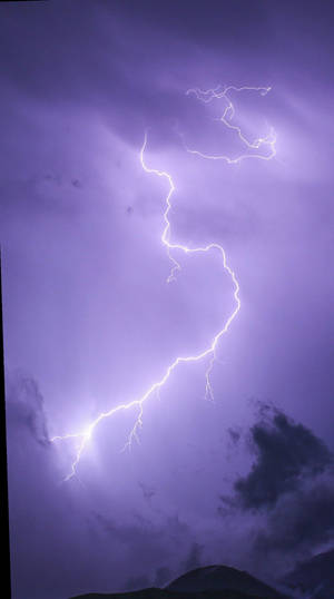 Aesthetic Lightning Purple Sky Mobile Wallpaper