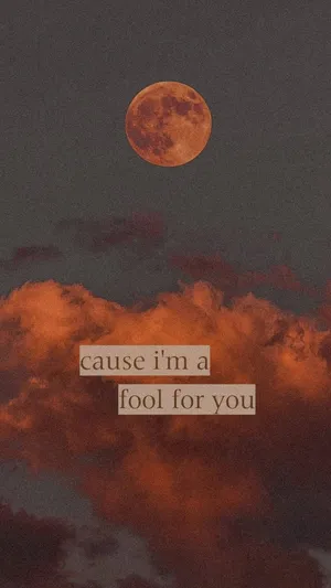 Aesthetic Love Full Moon And Clouds Wallpaper