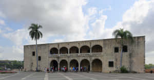 Alcazar De Colon Museum Exterior Wallpaper