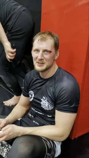 Alexander Volkov Celebrating His Victory Post-match Wallpaper