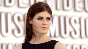 Alexandra Daddario 4k Smoky Eyes Wallpaper