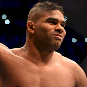 Alistair Overeem's Winning Smile Wallpaper