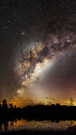 Amber Coloured Milky Way Wallpaper
