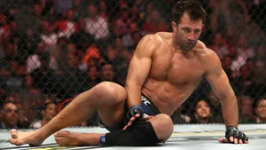American Ufc Fighter Luke Rockhold In Action At Ufc 239 Wallpaper