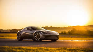 An Amazing, Vibrant Image Of A Lamborghini Huracan Wallpaper