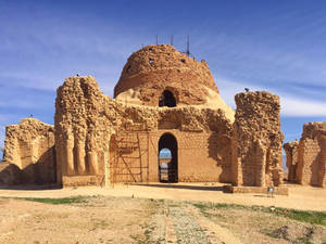 Ancient Persian Structures In Iran Wallpaper