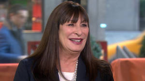 Anjelica Huston Today News Interview Wallpaper