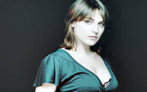 Antje Traue On A Gray Background Wallpaper