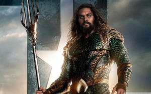 Aquaman With Trident Close-up Wallpaper