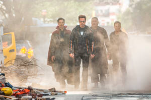 Avengers Infinity War 4k Smoky Streets Wallpaper