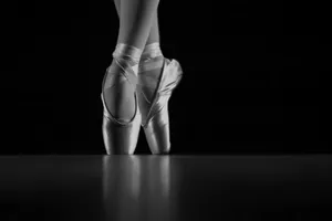 Ballet Dancer Pointe Shoes Wallpaper