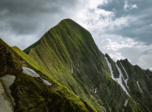 Balmi Mountain Macbook Wallpaper