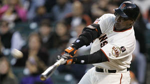 Barry Bonds Baseball Bat Strike Wallpaper