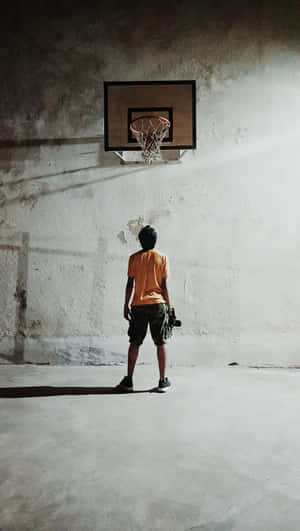 'be The Best Version Of Yourself And Reach For The Stars On The Basketball Court.' Wallpaper