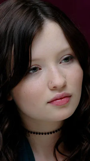 Beautiful Australian Actress Emily Browning 2004 Portrait Wallpaper