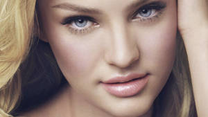 Beautiful Face Candice Swanepoel Wallpaper