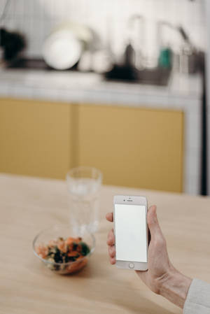 Beautiful Iphone Kitchen Snack Wallpaper