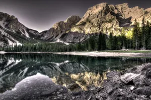Beautiful Iphone Mountain Range Wallpaper