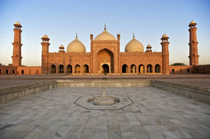 Beautiful Mosque Pakistan Wallpaper