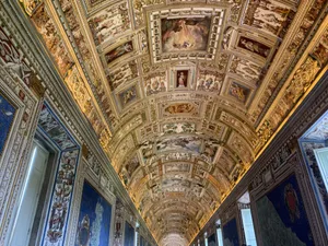 Beautiful Vatican Hallway Wallpaper