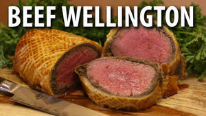 Beef Wellington Leafy Vegetables Wallpaper