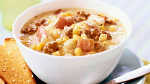 Beefy Chowder With Corn Wallpaper