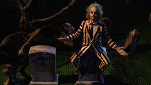 Beetlejuice In Grave Wallpaper