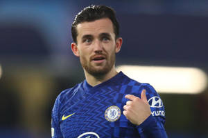 Ben Chilwell Of Chelsea Fc Directing Play Wallpaper