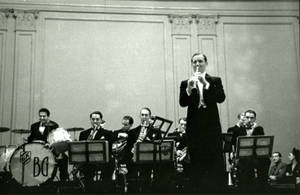 Benny Goodman At 1938 Carnegie Hall Jazz Concert Wallpaper