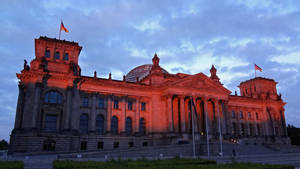 Berlin Reichstag In Bloody Sunset Wallpaper