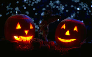 Best Friends Celebrating Halloween Aesthetically Wallpaper