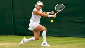 Bethanie Mattek-sands, Professional Tennis Player In Action Wallpaper