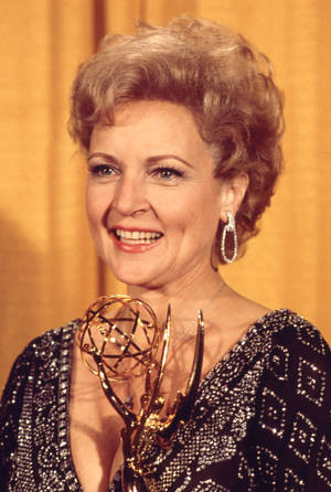 Betty White 1976 Emmy Awards Wallpaper
