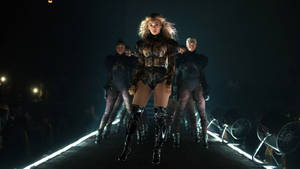 Beyonce And Her Dancers In Black Wallpaper