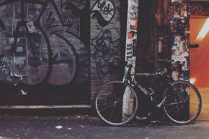 Bicycle Graffiti Laptop Wallpaper