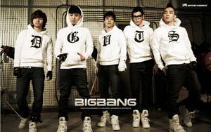 Bigbang Members In White Jackets Wallpaper