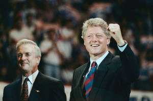Bill Clinton Raised Fist Wallpaper