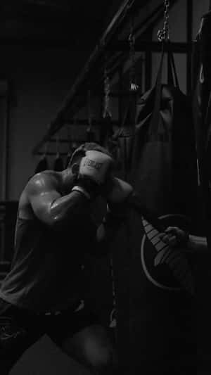 Black And White Brad Tavares Boxing Wallpaper