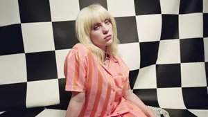 Blond Billie Eilish 4k Wallpaper