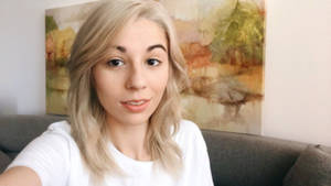 Blonde Amy Nelson Wallpaper