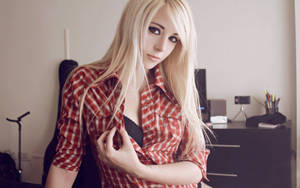 Blonde Girl Office Room Wallpaper