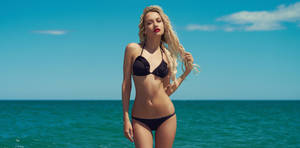 Blonde-haired Girl Black Bikini Wallpaper