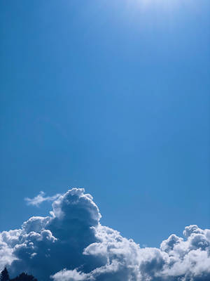 Blue And White Clear Daytime Sky Wallpaper