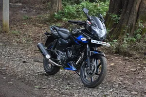 Blue Black Pulsar 220 Hd Wallpaper